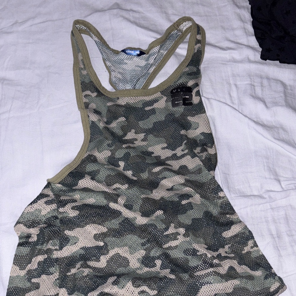 Code 22 men’s Mesh Racerback Tank Top large